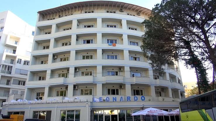 Hotel Leonardo