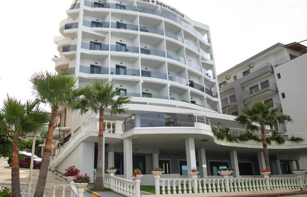 Hotel Saranda International 4*