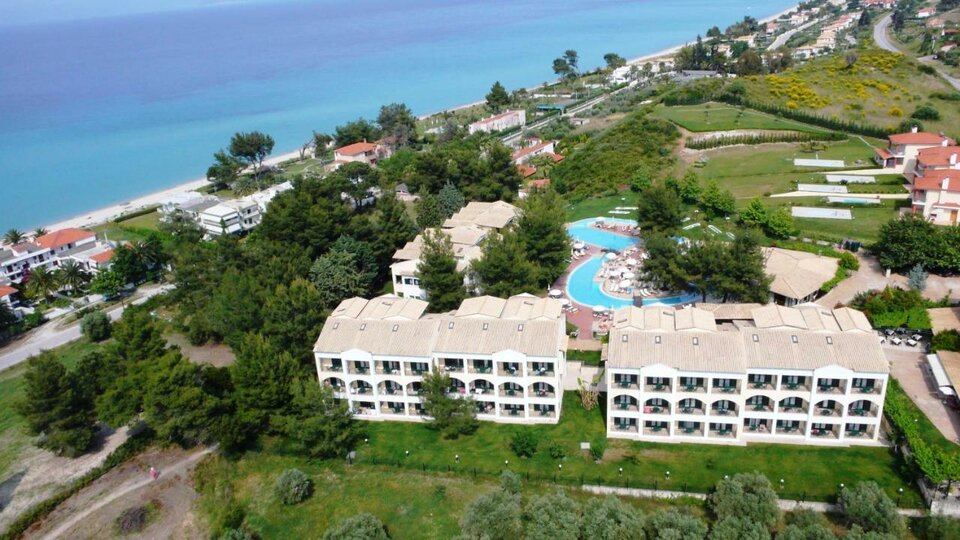Hotel Lesse 4*